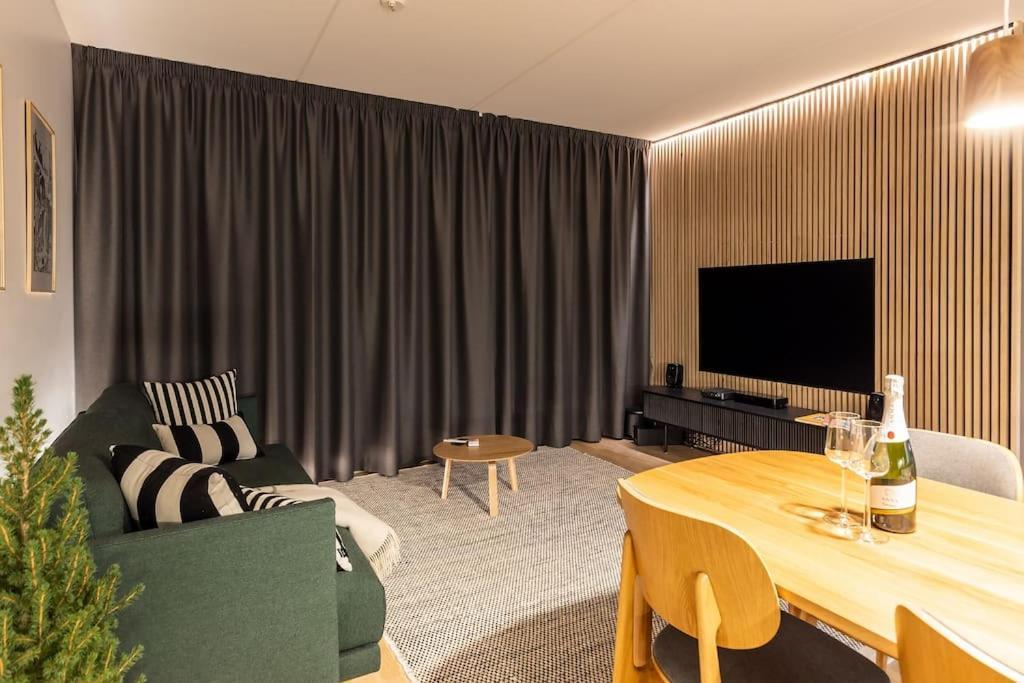 Luxury Forest Apartment Рованіемі Екстер'єр фото
